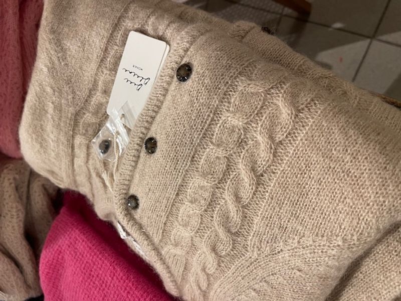 Dear Dharma, Edge Cardigan, beige